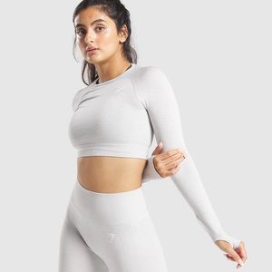 VITAL SEAMLESS LONG SLEEVE CROP TOP